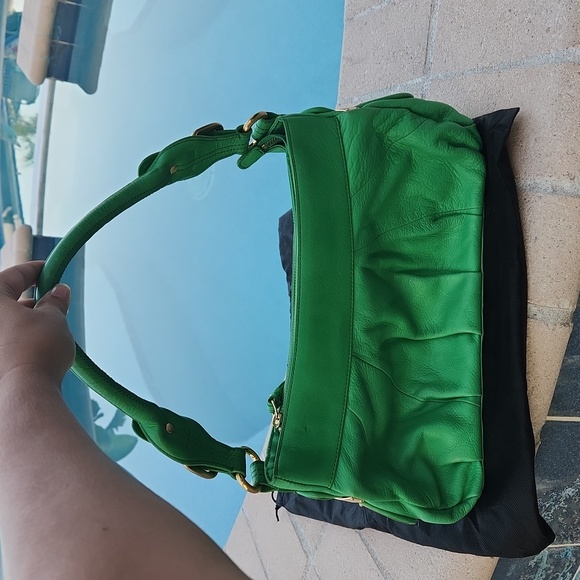 B Makowsky Genuine Leather Shoulder Bag - Picture 14 of 14